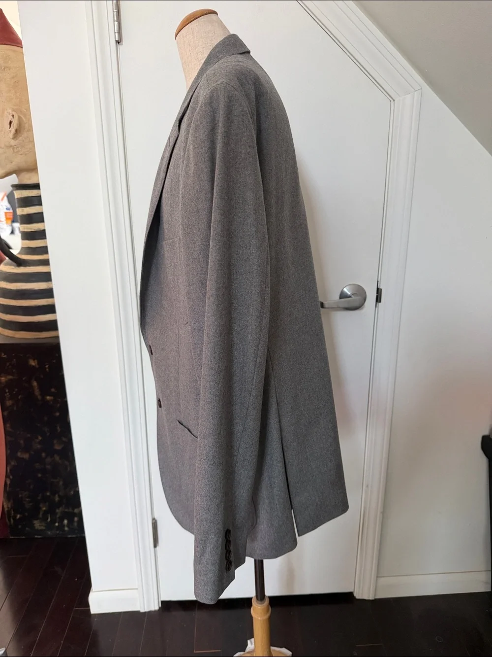 Men's Tailored Gray Two-Button Sport Coat